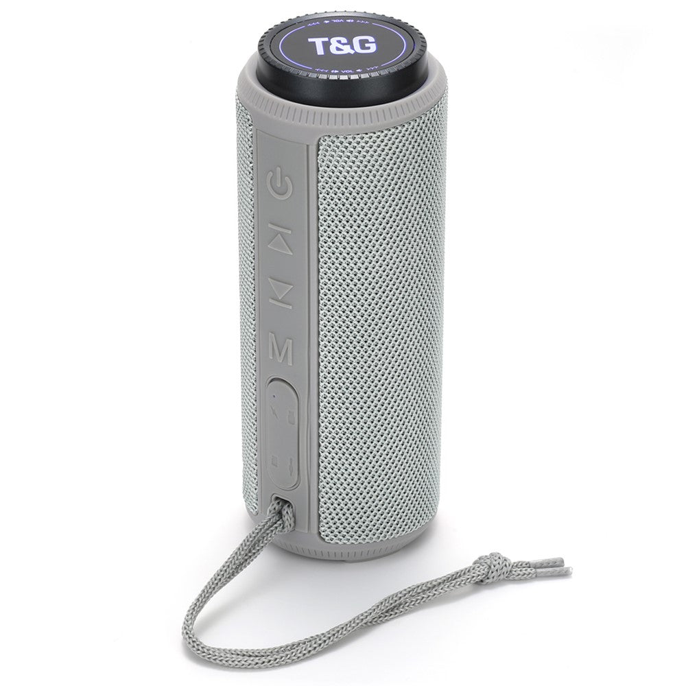 T&G TG332 Transportabel Højttaler Vandtæt Kraftig FM Højttalerboks Plug and Play TF-kort (CE)