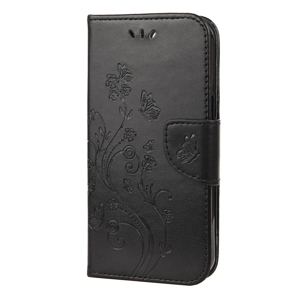 Velbeskyttet pung i læderlook med sommerfugleblomst-aftryk og stander til iPhone 13 6,1"