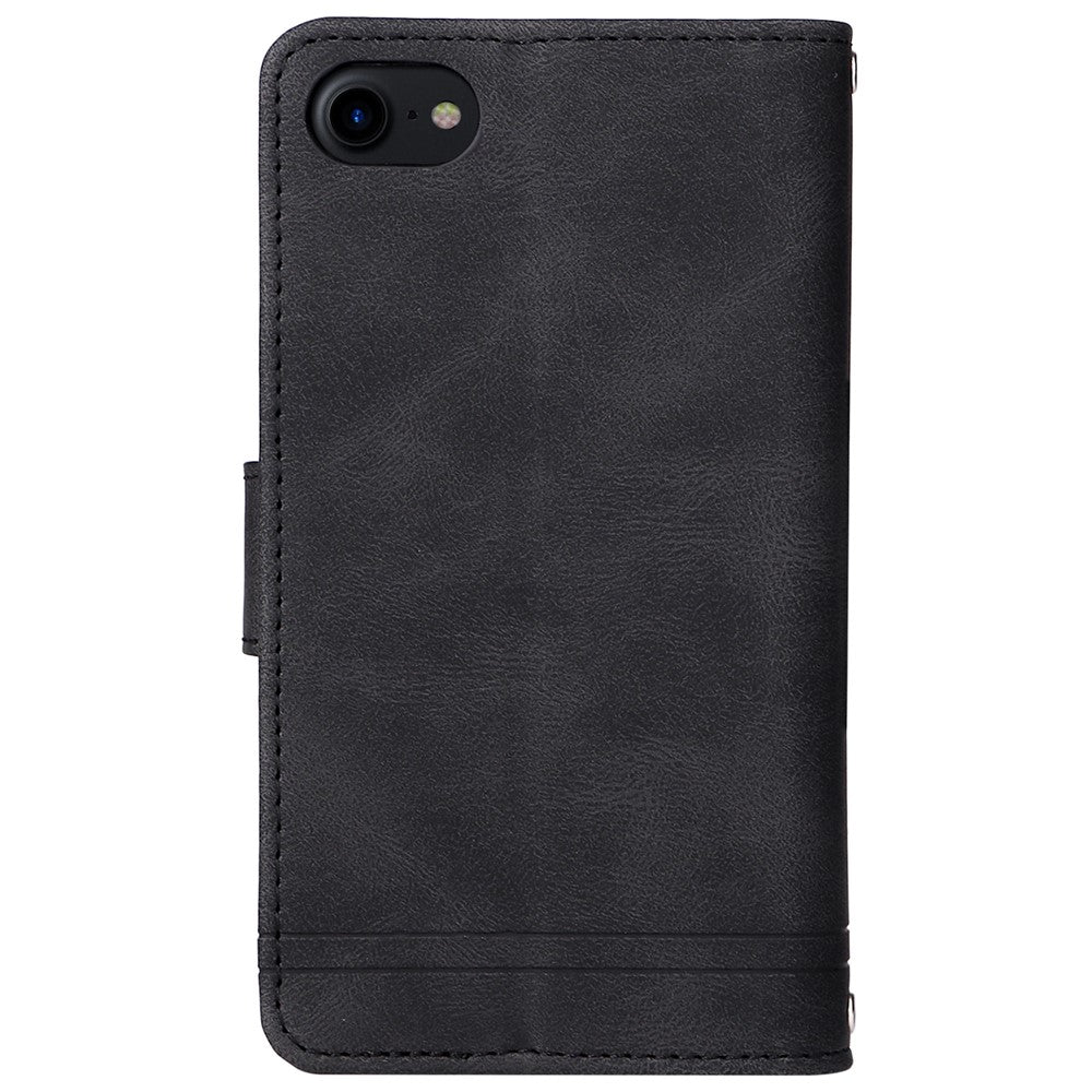 Skin-touch Stribet Præget Læder Cover Med Kortpladser Flip Wallet Stand Beskyttelsesetui med Lynlåslomme til iPhone SE (2022)/SE (2020)/8/7