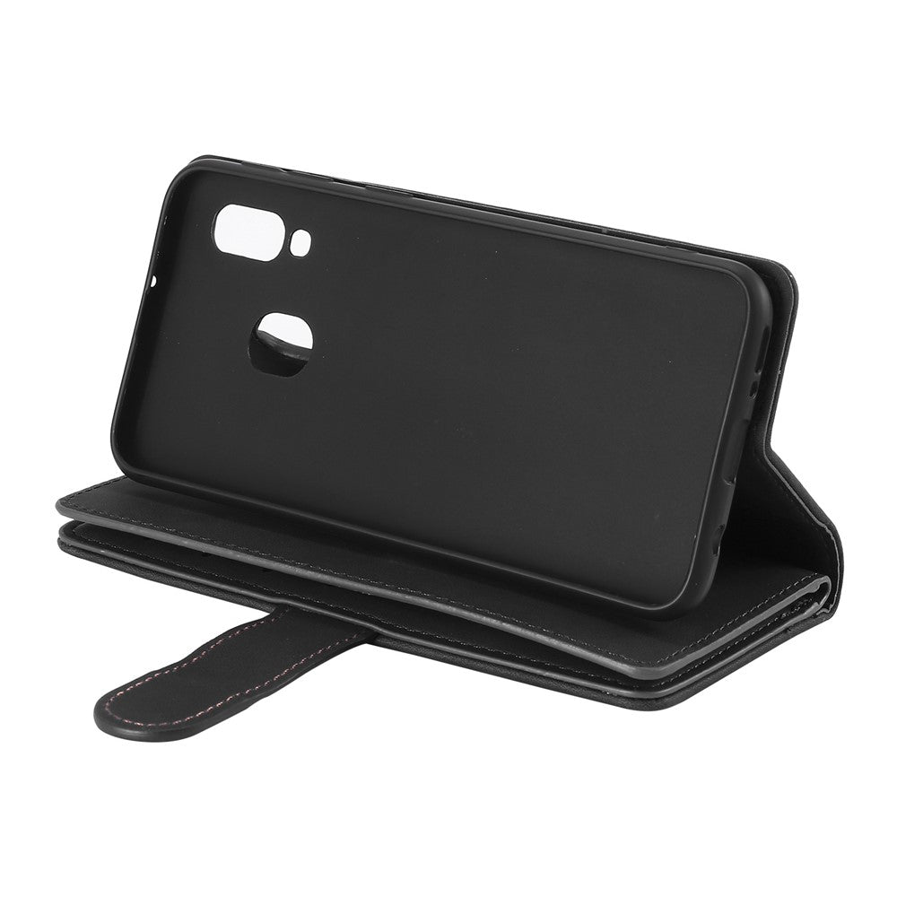 Pungtaske i læder med lynlåslomme og 9 kortpladser til Samsung Galaxy A20e