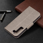 Butterfly Imprinted PU Leather Magnetic Flip Case Wallet Stand Shockproof Cover with Strap for Samsung Galaxy S22 5G
