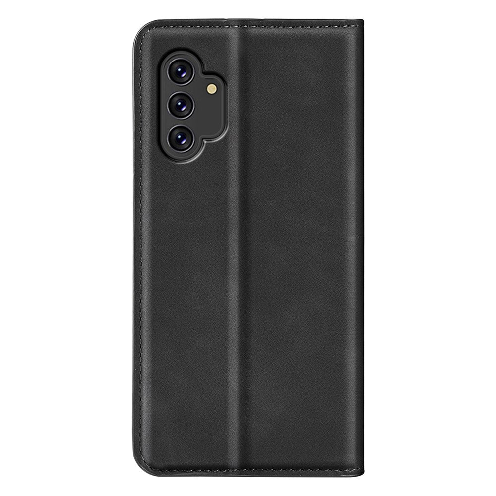 Samsung Galaxy A13 4G Skin-touch PU-läder plånboksfodral Hopfällbart stativ Autostängande Magnetiskt Flip-fodral