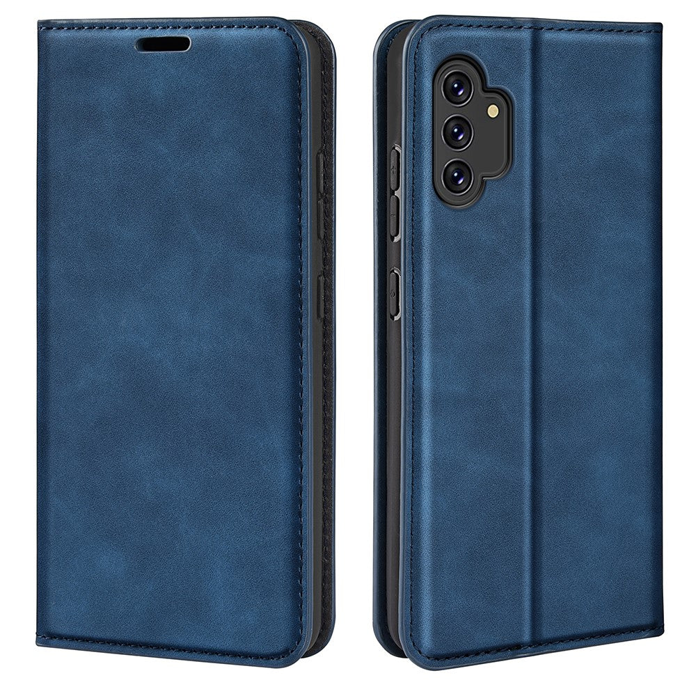 Samsung Galaxy A13 4G Skin-touch PU-läder plånboksfodral Hopfällbart stativ Autostängande Magnetiskt Flip-fodral
