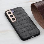Crocodile Texture Genuine Leather Coating Phone Case PC + TPU Protective Cover for Samsung Galaxy S22 5G