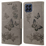 Til Samsung Galaxy M53 5G Pung Etui, Sommerfugl Blomst Præget PU Læder Stativ Flip Beskyttelsescover med Håndrem