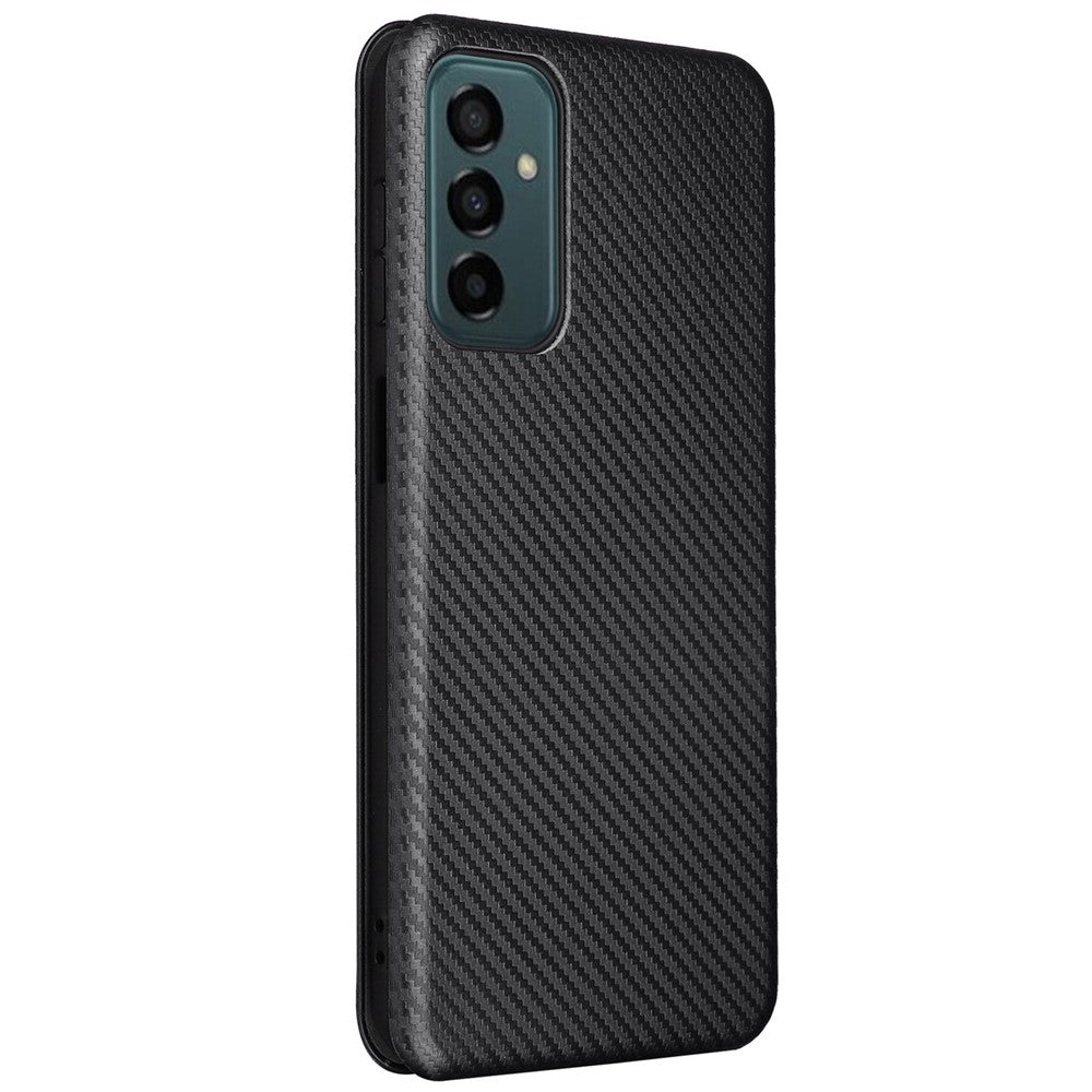 Samsung Galaxy M23 5G/F23 5G Kolfibertextur mobilskal PU-läder Korthållare Stativ Magnetstängning Skydd