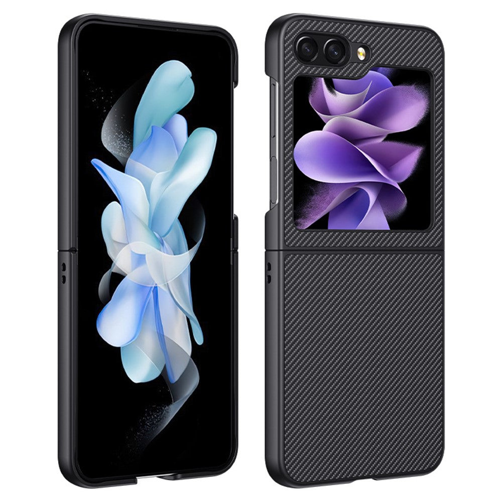Til Samsung Galaxy Z Flip5 5G telefoncover med kulfibertekstur i PU-læder + PC, ultratyndt cover
