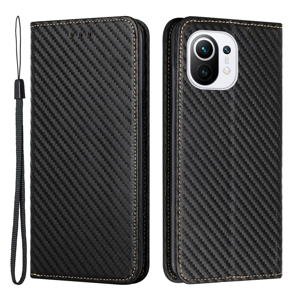 Flipdesign med magnetisk automatisk fastgørelse, kulfibertekstur, støttefod og pung etui i PU-læder med håndledsrem til Xiaomi Mi 11 Lite 4G/5G/11 Lite 5G NE