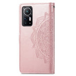 Xiaomi 12 5G/12X 5G/12S 5G præget mandalablomst, PU-læder, magnetisk flipcover i pungdesign, stødsikkert beskyttelsescover til mobil med rem