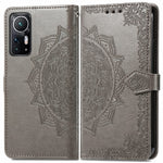 Xiaomi 12 5G/12X 5G/12S 5G præget mandalablomst, PU-læder, magnetisk flipcover i pungdesign, stødsikkert beskyttelsescover til mobil med rem