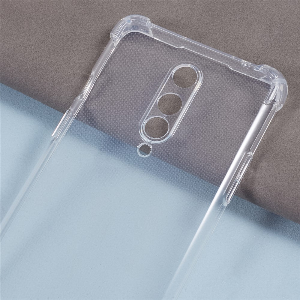 Stötdämpande genomskinligt mobilfodral i TPU för OnePlus 8
