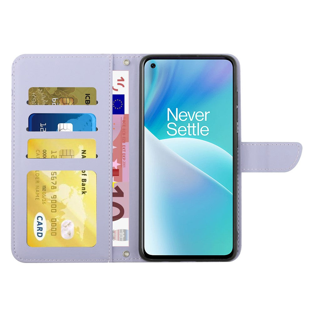 OnePlus Nord 2T 5G Fjärilsblommönster Präglat Plånboksfodral i PU-läder med stativ och axelrem