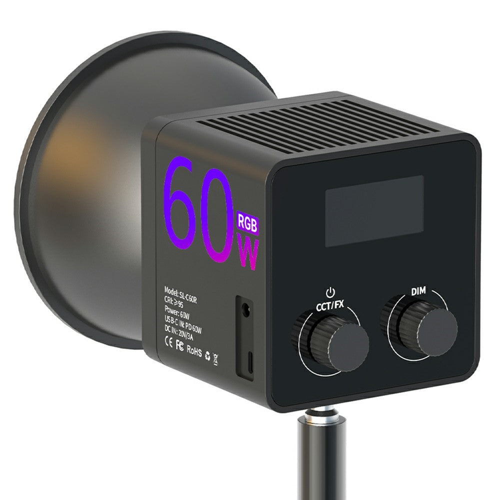 C60R Professionel 60W Video Fotografi COB Påfyldningslys RGB Scenelampe, med 4 Batterier