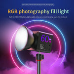 C60R Professionel 60W Video Fotografi COB Påfyldningslys RGB Scenelampe, med 4 Batterier