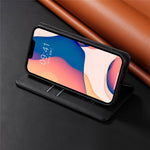 YIKATU Stødsikkert telefoncover til iPhone 14 6,1 tommer, YK-001 PU-læder flip-pung-etui med stativ og magnetisk autosugende telefoncover