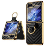 For Samsung Galaxy Z Flip7 FE 5G / Z Flip6 5G Case V-Shape Pattern Kickstand PC Phone Cover