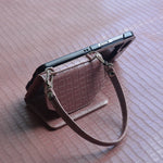 Samsung Galaxy Z Flip7 FE 5G / Z Flip6 5G-etui i håndtaske-stil med stativ, kortholder og læder+PC