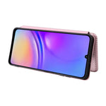 Samsung Galaxy A06 4G-skal i kolfiberstruktur, fallsäkert PU-läder
