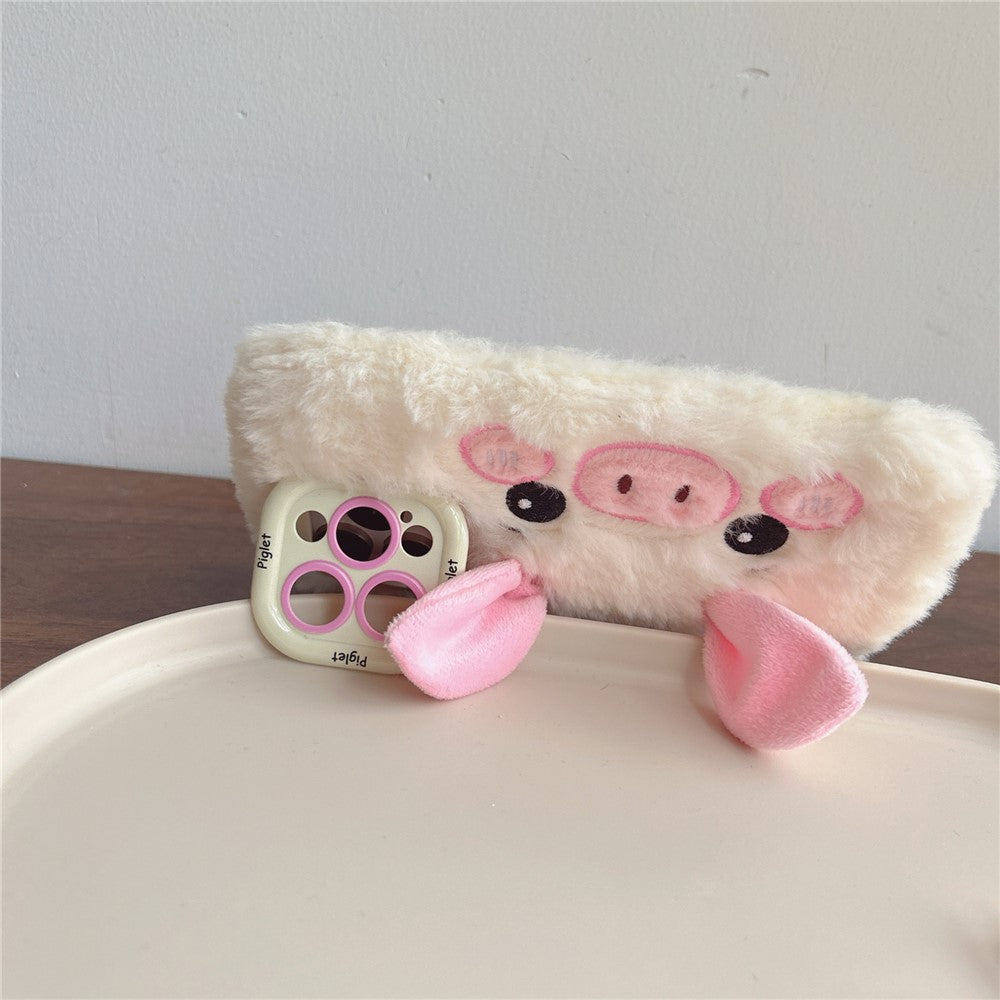 KJS-019 For iPhone 15 Pro Max Case Lens Kickstand TPU Piglet Plush Handheld Phone Cover