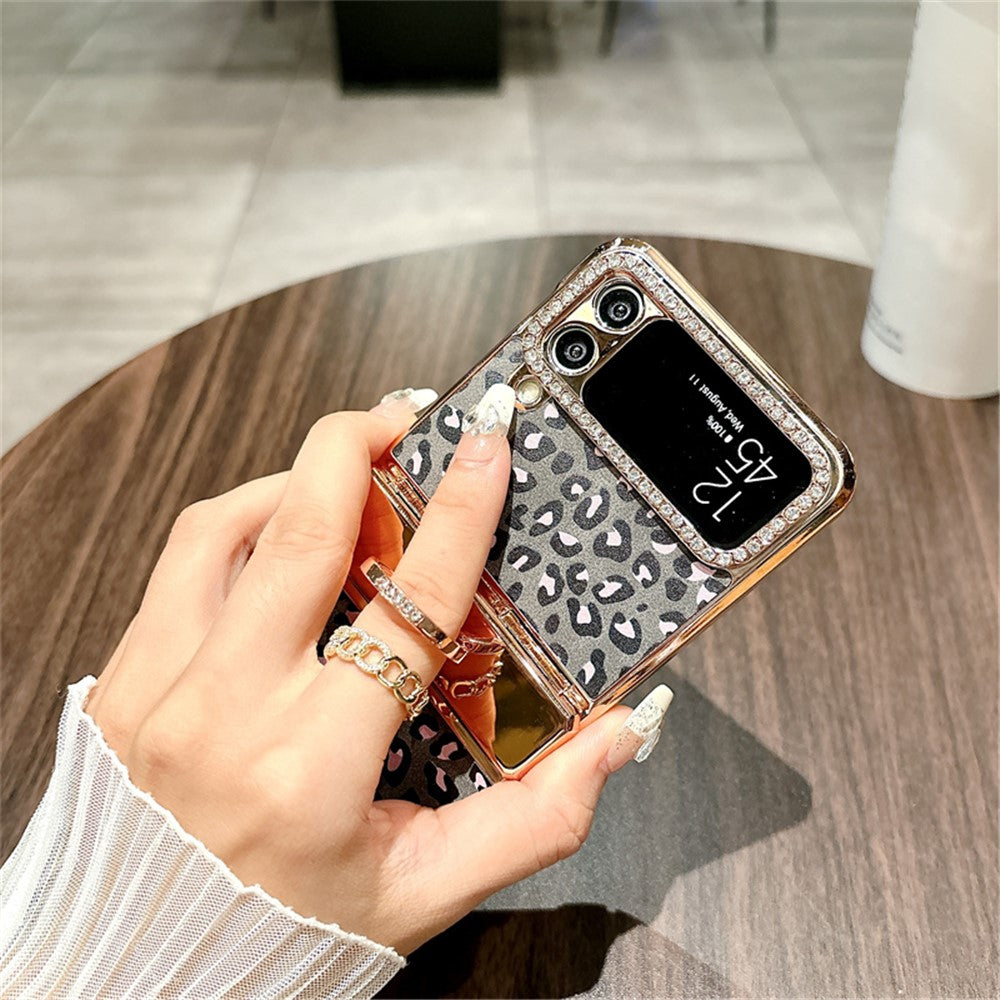 For Samsung Galaxy Z Flip4 5G Case Leopard Pattern Ring Holder Rhinestone Hard PC Phone Cover