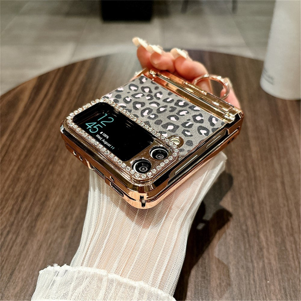 For Samsung Galaxy Z Flip4 5G Case Leopard Pattern Ring Holder Rhinestone Hard PC Phone Cover