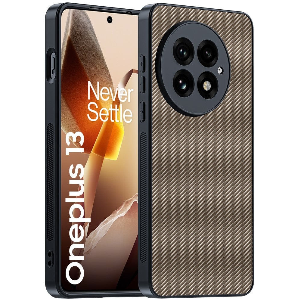 OnePlus 13-skal med ultratunt PC-skal i kolfiberstruktur