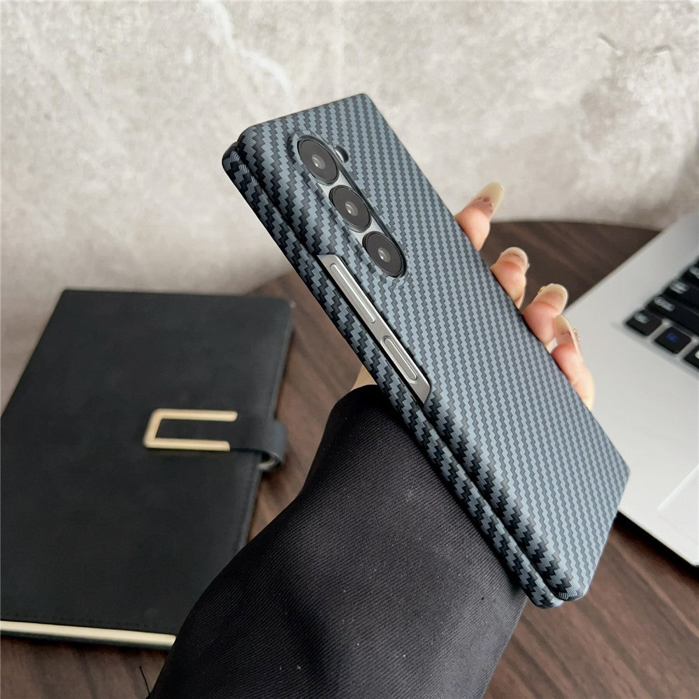 Til Samsung Galaxy Z Fold5 5G Magnetisk cover med kulfibertekstur og skærmbeskytter