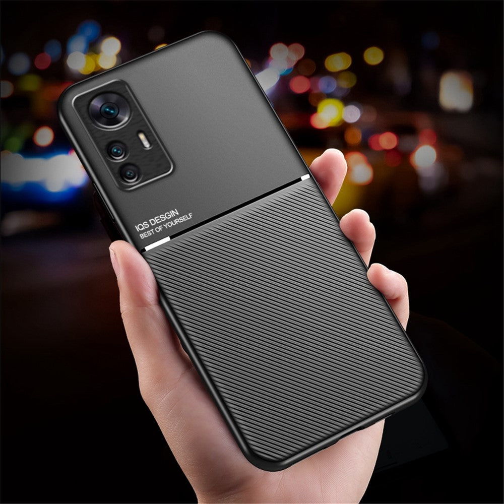 Mobilmobilskydd för Xiaomi 12T 5G / Redmi K50 Ultra 5G, linjerpräglat PU-läder + TPU hybridskal med inbyggd metallplåt
