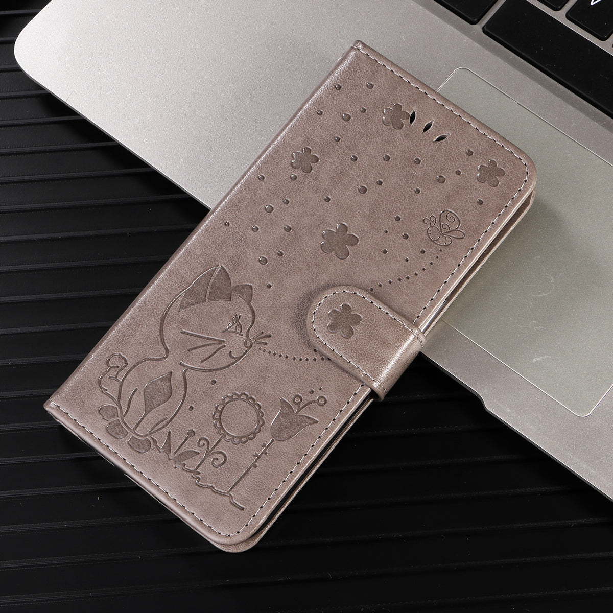 For Xiaomi Redmi 15C 4G (Global) (171mm) / Poco C85 4G (171mm) Leather Wallet Case Cat Bee Pattern Phone Cover Stand