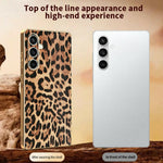 Samsung Galaxy S24 FE-skal Leopardmönster PU-läderbelagd PC + TPU Galvaniserad mobilskal