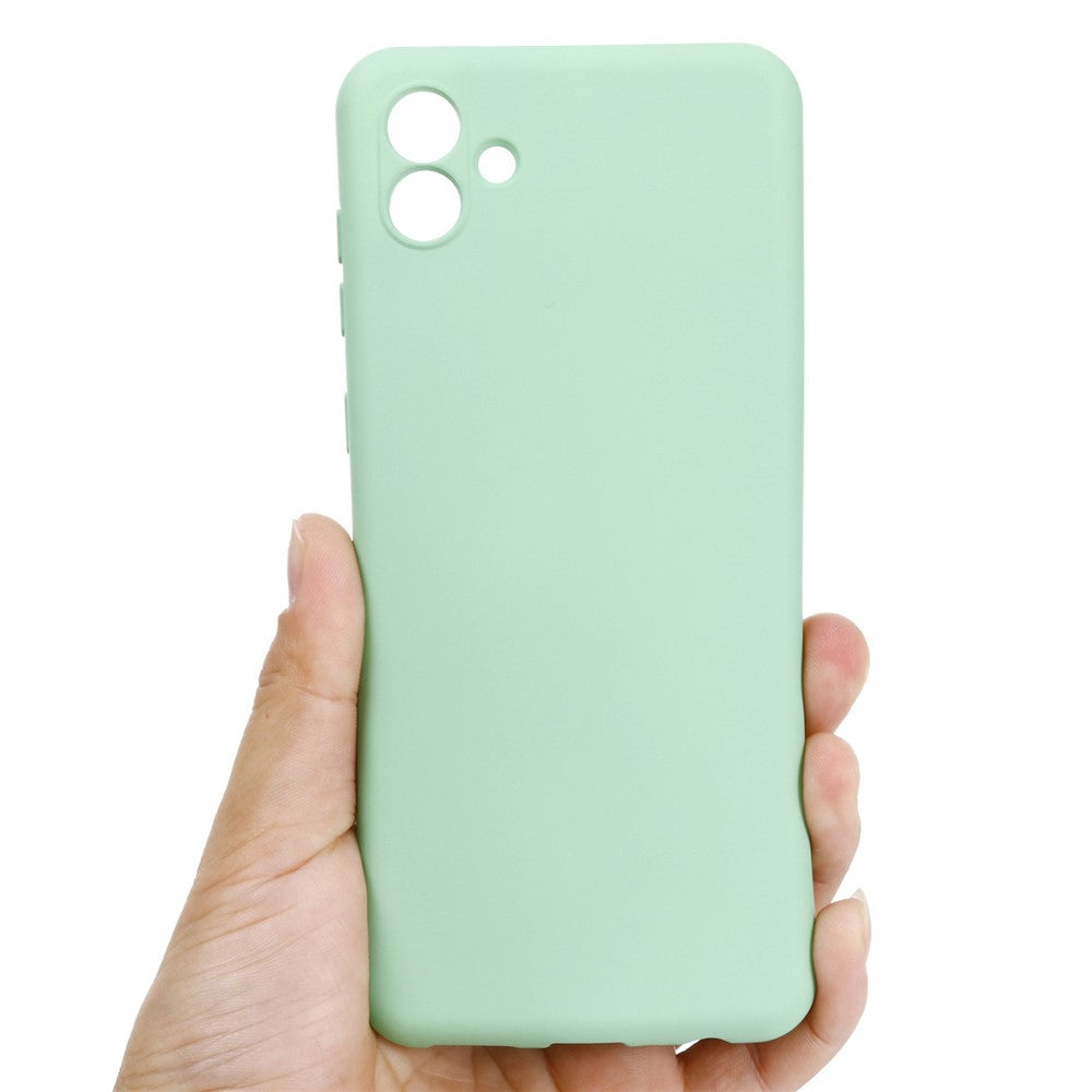 Til Samsung Galaxy A04 4G (164,4 x 76,3 x 9,1 mm) Flydende Silikone Telefoncover Ridsefast Blødt Fiberfor Kamerabeskyttelsescover med Rem