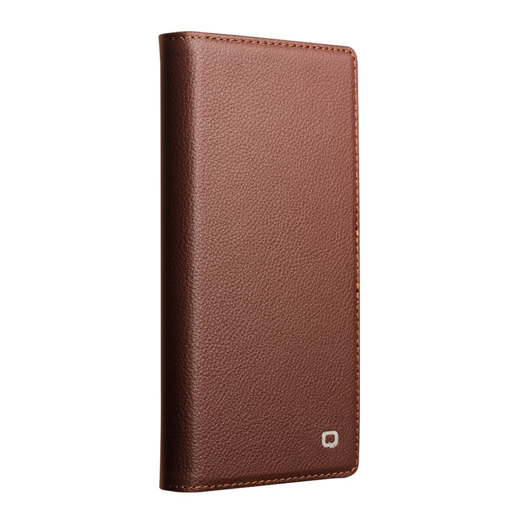 QIALINO For iPhone 17 Pro Max Detachable Wallet Case Compatible with MagSafe Genuine Cow Leather Phone Cover