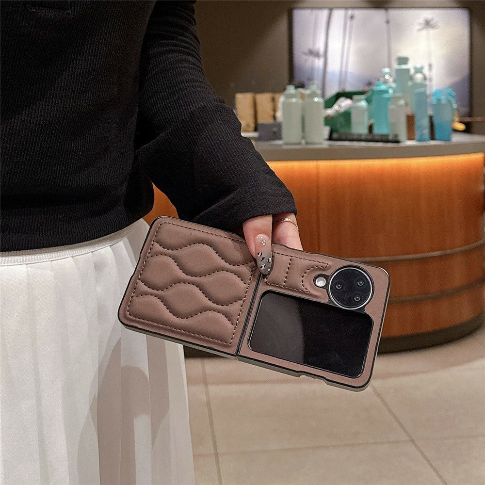 For Oppo Find N3 Flip 5G Ripple Puffer PU PC Case Foldable Phone Cover with Pearl Bracelet
