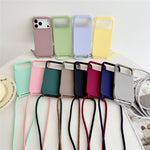 Til iPhone 18 Pro / 17 Pro cover i flydende silikone med crossbody-snor