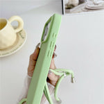 Til iPhone 18 Pro Max / 17 Pro Max Cover Flydende Silikone Beskyttende Telefoncover med Crossbody Snor