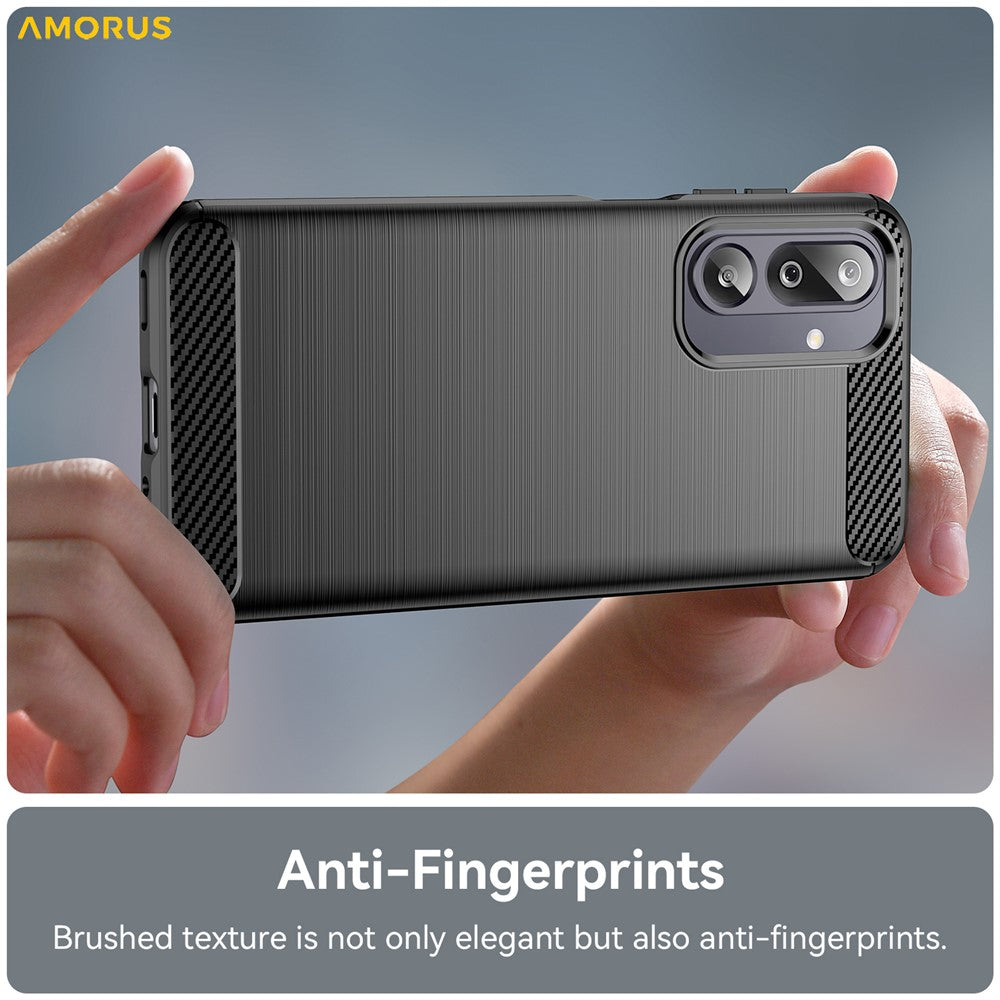 AMORUS Bakskal till Samsung Galaxy F36 5G / M36 5G / F16 5G / M16 5G Kolfiberstruktur Borstad Skyddande mobilskal