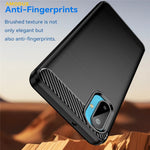 AMORUS beskyttende mobilcover med børstet kulfiberstruktur til Samsung Galaxy M06 5G / F06 5G