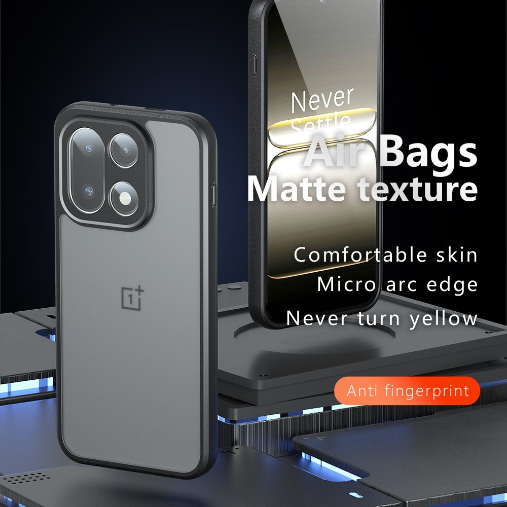 OnePlus 15 5G-skal Skin-Touch TPU + PC Matt mobilbaksida, transparent svart