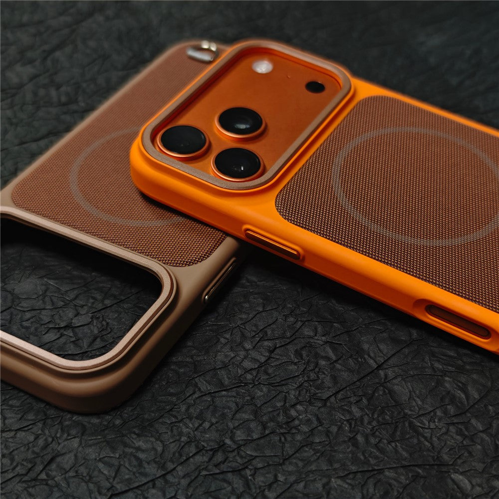 Til iPhone 18 Pro Max / 17 Pro Max cover kompatibelt med MagSafe Skin Touch syntetisk læder + PC telefonbagside med kortplads