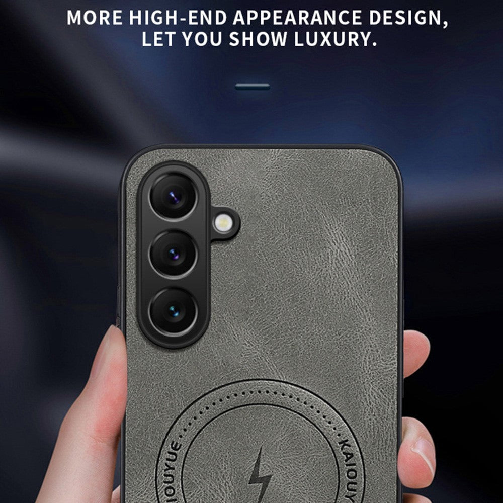 Magnetiskt skal för Samsung Galaxy S26+ i nappa-textur i PU-läder i TPU-material.