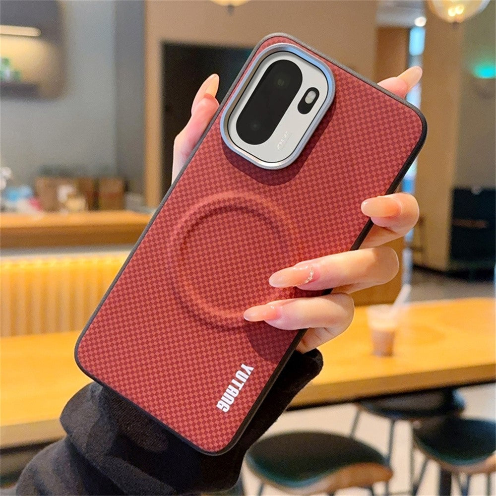 YUTANG Magnetiskt Skal för OnePlus 15R 5G / Ace 6 5G / Ace 6T 5G Punktmönster PC+TPU Stötsäkert mobilskal