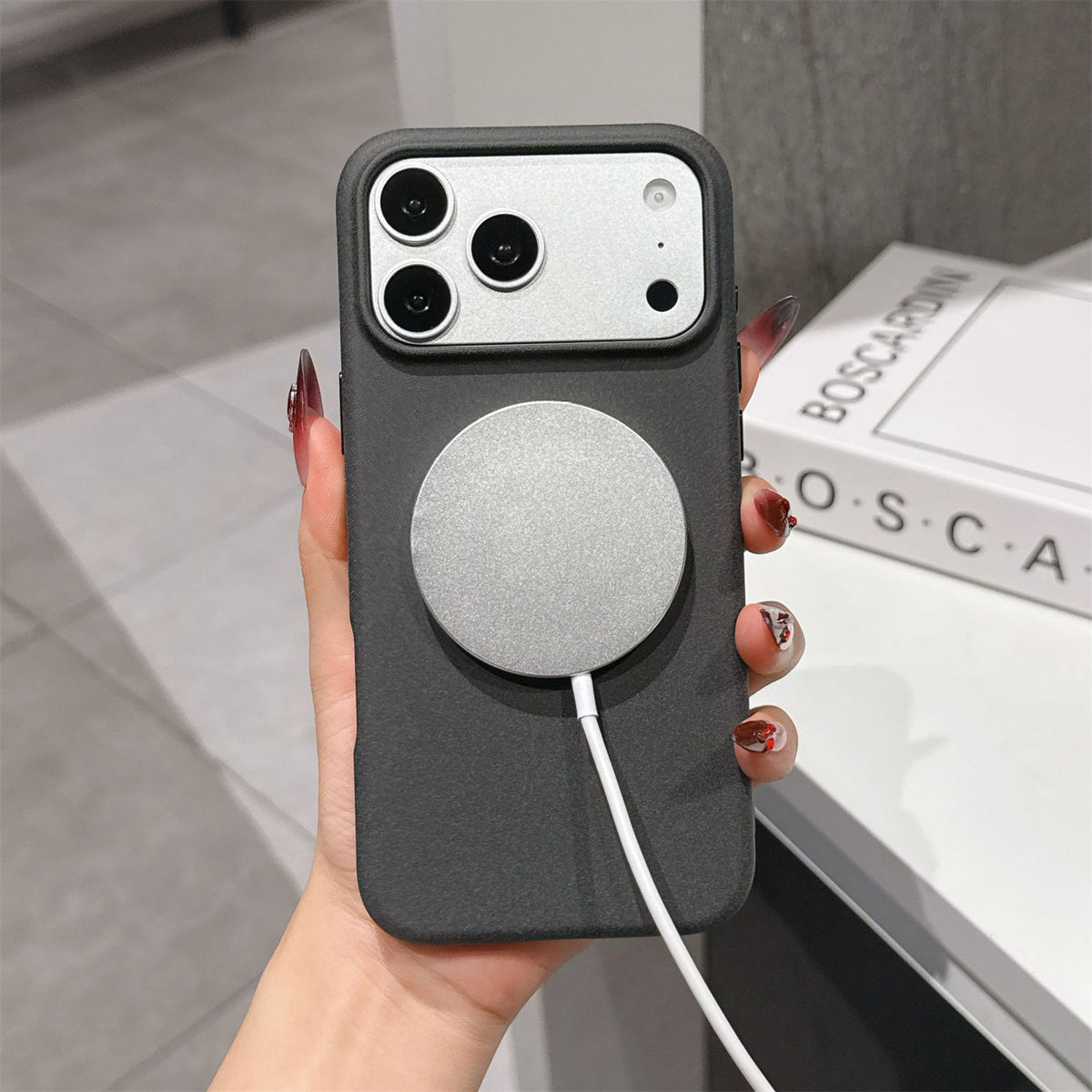 For iPhone 17 Pro Max Magnetic Case Matte Texture Anti-fingerprint Shockproof PC + TPU Phone Cover