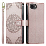 Til iPhone 17e / 16e etui Præget Totem Læder Flip Wallet Telefoncover med Håndrem