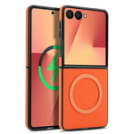Samsung Galaxy Z Flip8-skal med sideklistret kolfiberstruktur, PU- og TPU-mobilskal med magnetisk metalring