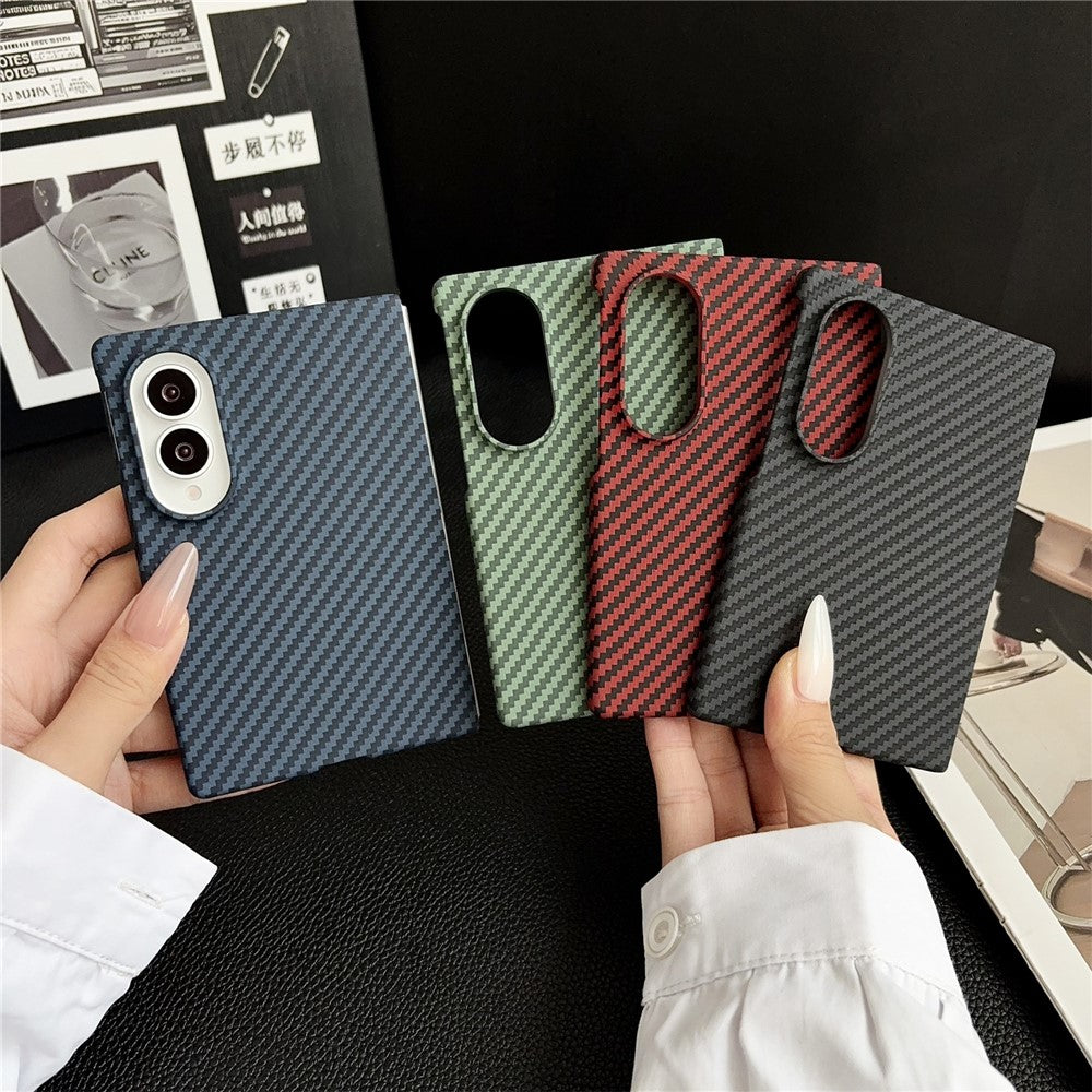 For Samsung Galaxy Z Fold8 Magnetic Case Carbon Fiber Texture PC Phone Cover with Screen Protector