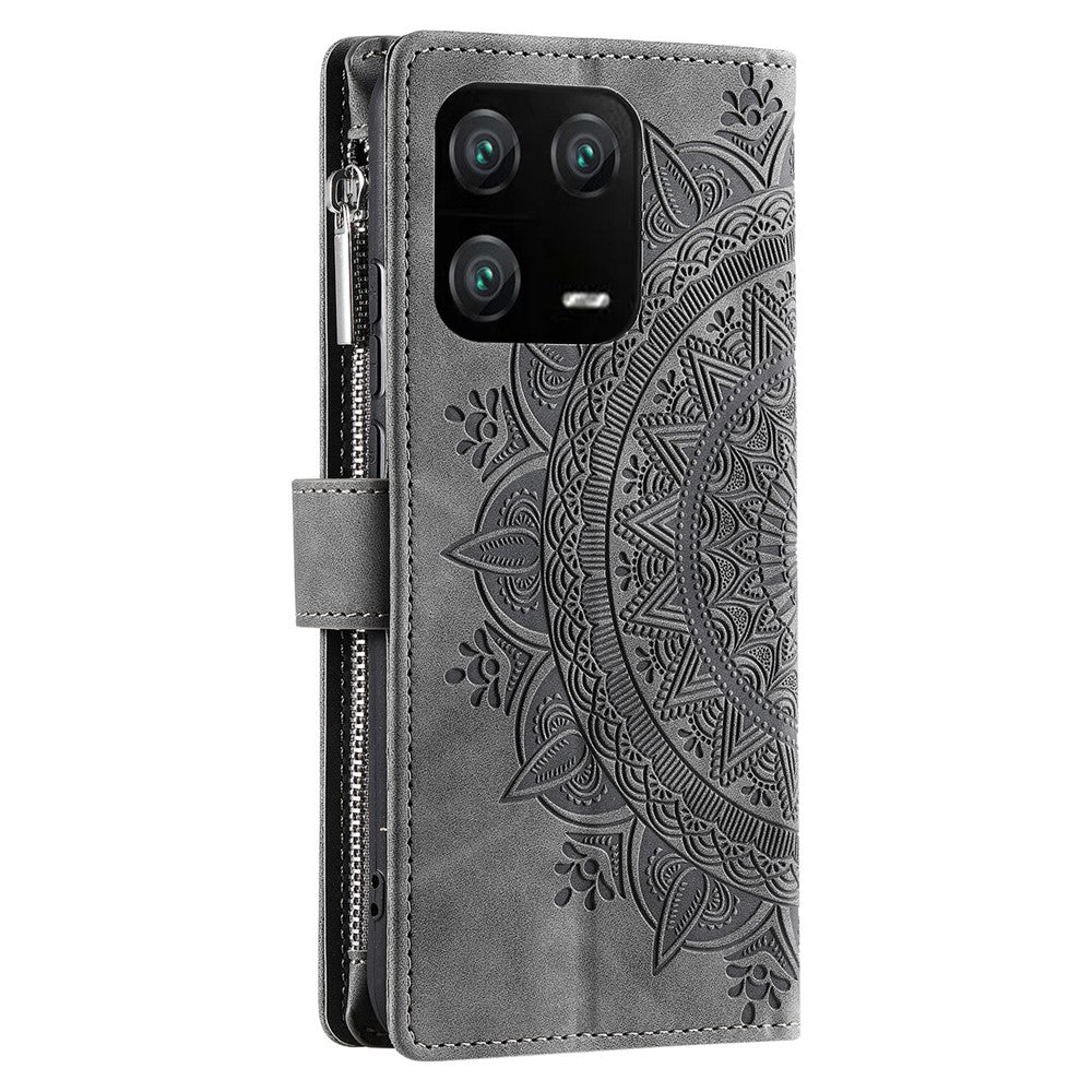Mobilmobilskal för Xiaomi 13 Pro 5G PU-läder Mandala-blomma-präglad korthållare magnetisk stängning dragkedja-ficka plånboksfodral med stativ och rem