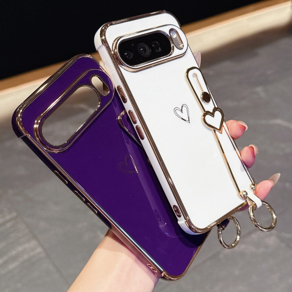 For Google Pixel 10 Pro XL Case Electroplated Heart Pattern TPU Phone Back Cover with Wristband Kickstand