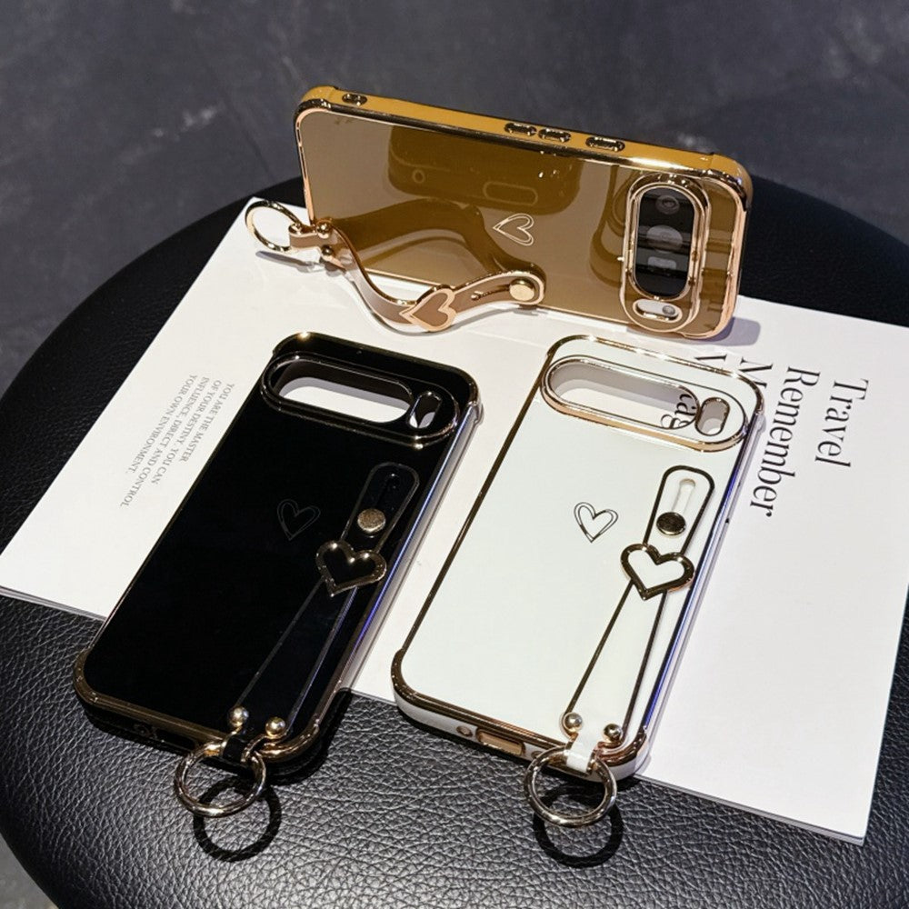 For Google Pixel 10 Pro XL Case Electroplated Heart Pattern TPU Phone Back Cover with Wristband Kickstand