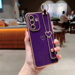 Til Samsung Galaxy A36 5G / A56 5G etui elektrobelagt hjerte mønster TPU telefonbagcover med håndledsrem/stativ
