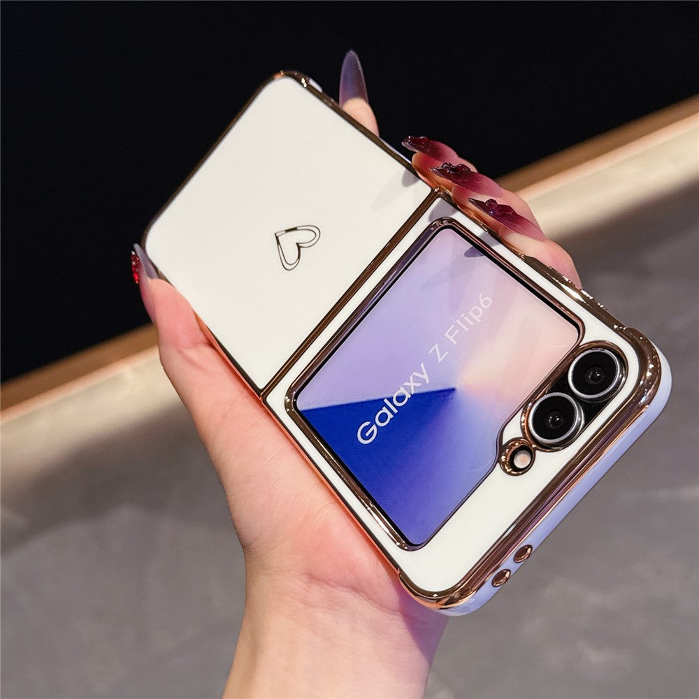 Samsung Galaxy Z Flip7 FE 5G / Z Flip6 5G-skal med kärleksfullt hjärtmönster TPU-mobilskal med galvaniserad kant